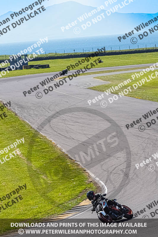 anglesey no limits trackday;anglesey photographs;anglesey trackday photographs;enduro digital images;event digital images;eventdigitalimages;no limits trackdays;peter wileman photography;racing digital images;trac mon;trackday digital images;trackday photos;ty croes